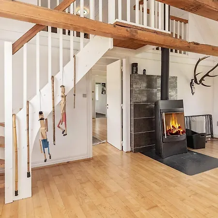 12 Person In Ferienhaus