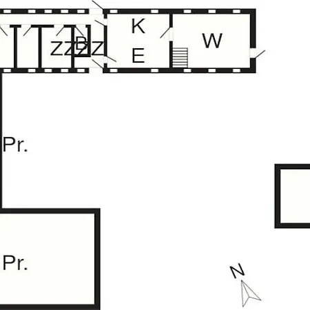 12 Person In 德斯泰德